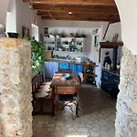 Casa Olivia Lacrema 펜션