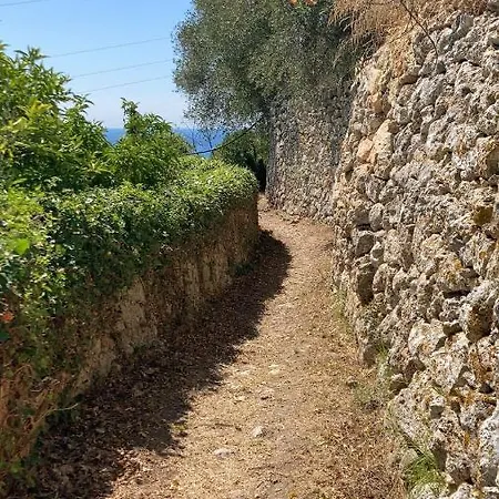 Casa vacanze Casa Olivia Lacremà Finale Ligure