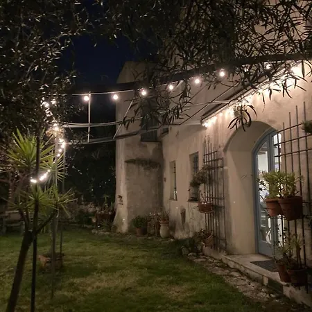 Holiday home Casa Olivia Lacrema *
