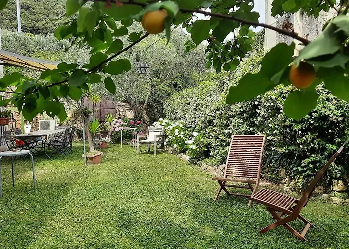 Casa Olivia Lacrema Ferienhaus *