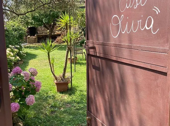 Casa Olivia Lacrema